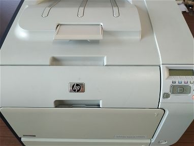 Impresora Laser a color HP CP2025 - Img 66403186