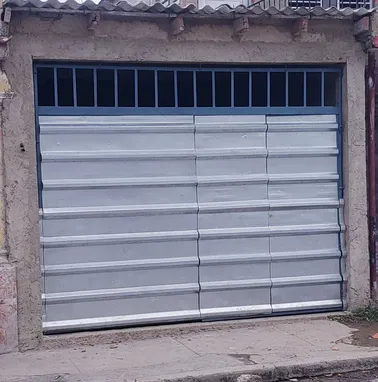 VENTA CASA CONVERTIDA EN GARAGE, IGUAL SIRVE PARA NEGOCIO Ó TIENDA - Img 88646629