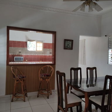 Casa de Renta en Guanabo - 4/8