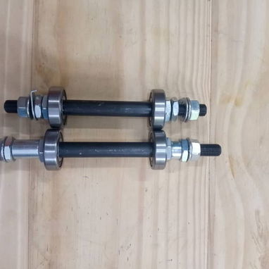 Taller y accesorios patas , sistemas ,ejes de caja de bola ,ejes de aguja etc ..todo en taller y tienda - Img 117304322