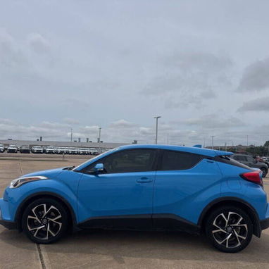 Envío de Toyota CHR 2019 a Cuba para venta en EE.UU. - Img 122498592