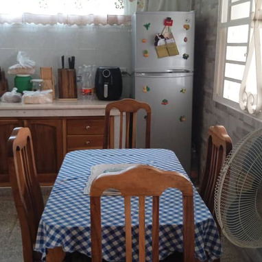 🏡 SE VENDE CASA DE 3 NIVELES EN SANTA FE(El Roble), PLAYA 🏡  con el carro incluido - 7/10