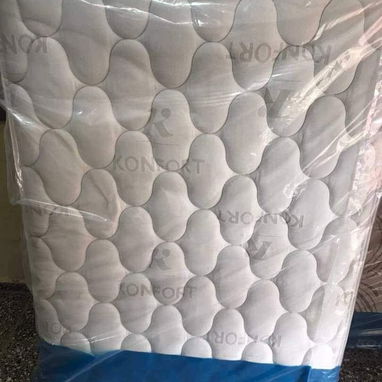 Todo nuevo cama con colchón konfort en su nailon cameros - Img 122469096