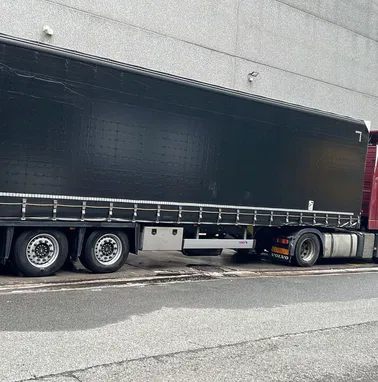Busco chóferes para tráiler en europa - Img 96262058