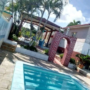 Renta de dos habitaciones climat y piscina con recirculación en la playa de Guanabo  +53 52463651 , 5 cuadras del mar, M - Img 110277391
