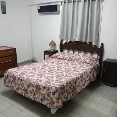 🧱 Apartamento Independiente de 1 Cuarto en Calle 30, Playa REF 1371 - 6/10