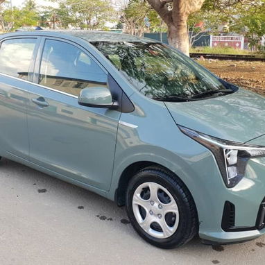 Vendo o negocio kia picanto del 2024 pintura de fábrica - Img 112033567