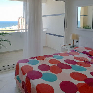 Renta de apartamento de lujo con piscina en el Vedado - 10/10