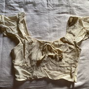 Blusa de mujer. De uso perfecto estado. Talla S - Img 57317511