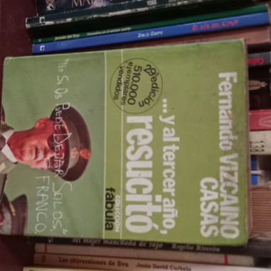 LIBROS DE USO - 4/6
