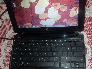 Se vende Mini laptop, marca HP - Img 69082257
