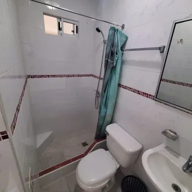 #14 se renta Apt de 2hab en el vedado - Img 123198275