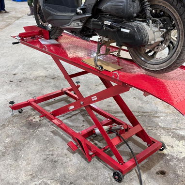Elevador de motos de Tijera hidráulico y neumático 450 kg - 3/6