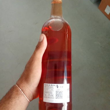 ¡Pack ideal para emprendedores! 🍷✨ Lleva tu propio negocio de bebidas al siguiente nivel con nuestros vinos blancos - 4/6