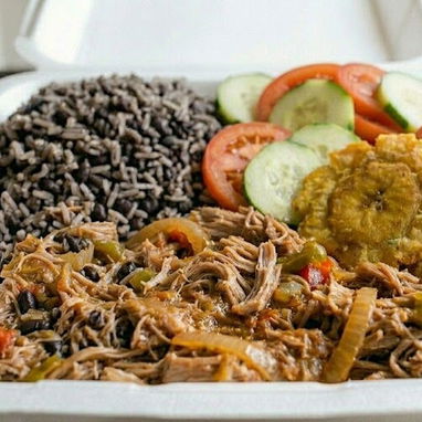 💛 LIYANEL FOOD EXPRESS | El Sabor de Hogar Directo a Tu Puerta 🚴 - Img 124612505