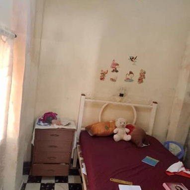 Vendo casa con todo en playa puente 5 9097239  Papeles en regla Precio 15mil  Cocina camas split televisor muebles refri - Img 123566133