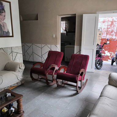 Vendo casa independiente de tres habitaciones - 4/9