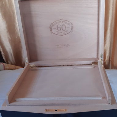Humidor para tabacos - Img 122824362