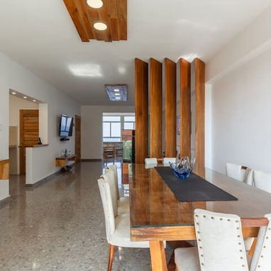 🛏️❄️ Apartamento de Lujo de 4 Habitaciones y 3 Baños con Vista al Mar en el Vedado REF 1227 🎁 - Img 72026975