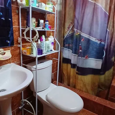 Se vende CASA biplanta en La lisa con Garaje - Img 118373998