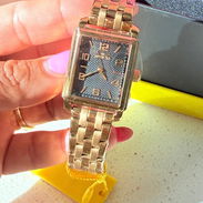 Reloj invicta de hombre y mujer - Img 57026231