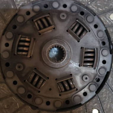 Vendo Disco y Plato de Cloche (NUEVO) de Auto Subaru que se le adapta a otros Autos 80 usd Whatsap 53068812 - 3/4