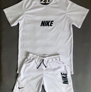 Conjunto de pullovers y shorts en 4800 y desmangados con shorts en 4600 cup - Img 95568128