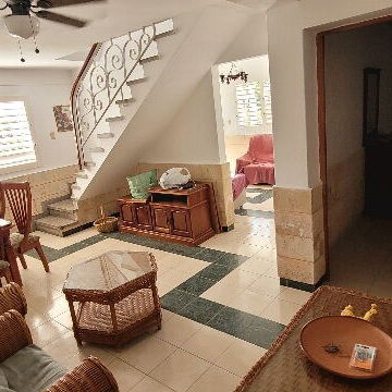 Renta en Casino deportivo. 4 habitaciones y 3 baños, con todo - 3/5