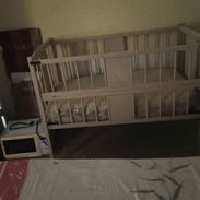 Vendo cuna de madera dura en muy buen estado - Img 56767000