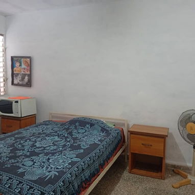 ▎🏡 ¡Oportunidad en el Vedado! Amplio Apartamento en Planta Baja - Img 121887472