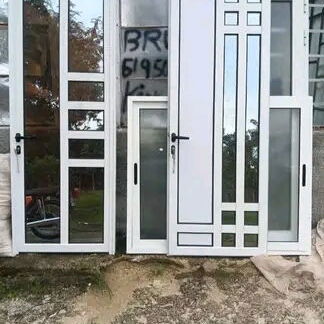 Ponemos todo tipo de cristales en puerta de hierro y también hasemos carpintería de aluminio ventanas puertas,de todo - Img 126928037