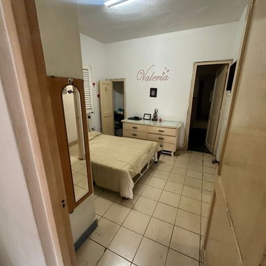 Casa en venta - 6/10