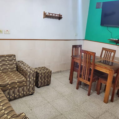 Alquiler de apartamento en el Vedado. Apartamento con Respaldo eléctrico🦋 - 2/4