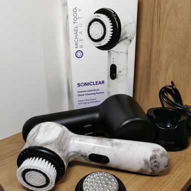 ​🧼 Cepillo de Limpieza Facial Sónica Michael Todd Soniclear – $50 USD - 2/2