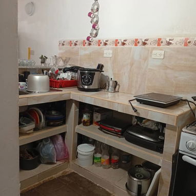 Vendo un apartamento en el reparto Camilo Cienfuegos Habana del este 1piso de 2h no se va la corriente - Img 123414696