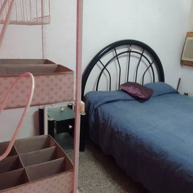 VENTA DE APARTAMENTO MUY CÉNTRICO EN EL VEDADO - Img 122120378