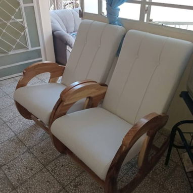 Juegos de sala cómodas multimuebles camas taqpizadas sillones comadritas juegos de comedor y más. - Img 121932236