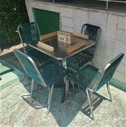 Venta de mesa de acero inoxidableby cuatro silla con juego de domino - Img 45685210