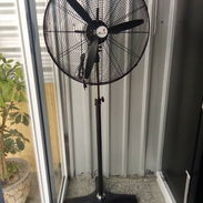 VENTILADOR PEDESTAL 24 pulgadas INDUSTRIAL marca Jinghan 130W, 3 velocidades 3 ASPAS Precio $190 USD Transporte Gratis - Img 53048067