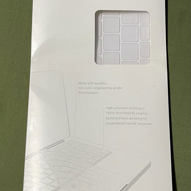Funda de Silicona para proteger el teclado de su LapTop MacBook. Impermiable y transparente!! - Img 88912674
