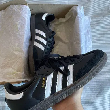 Tenis a bueno precio - 4/7