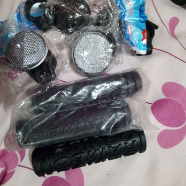 Puños de bicicleta y lumínicos 200 cup y cables de bicicleta - 3/3