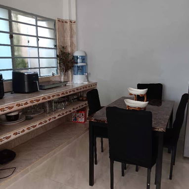 🏡 SE VENDE CASA REMODELADA – SAMPLIACIÓN DEL SEVILLANO - 4/10