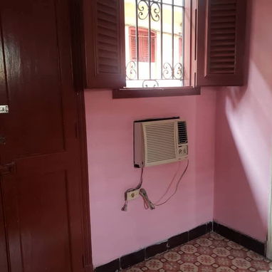 Venta de apartamento en Centro Habana,con algunas cosas adentro - Img 121410355