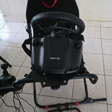 Simulador d carro con su silla - 2/3