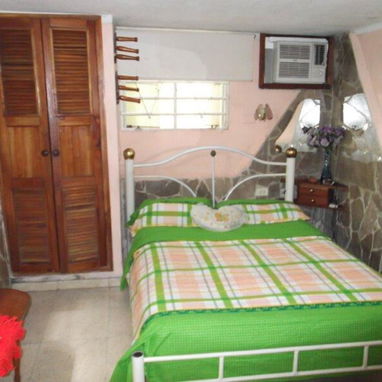 Se alquila apartamentico en playa. 53247038 maida - 2/3