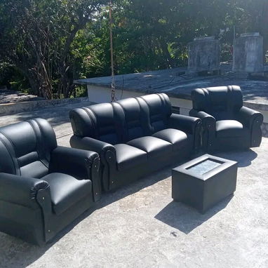 Sofá, 2 Butacas y Mesa de Centro disponibles para Entregar en Varios Colores y Materiales - 5/7