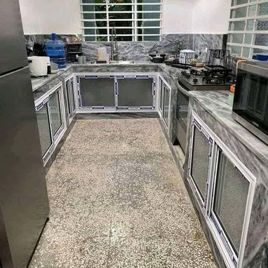 Bajos de meseta de aluminio y cristal - Img 124992518