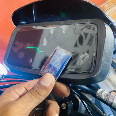Motos Eléctricas IZUKI VOLTUS 0km $2750Motor de 3000w Batería de 72v/45ah Batería de litio antiexplosiva Autonomía 100km - 4/6