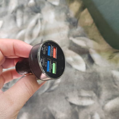Conectores de música y puerto usb para auto (cachimba) - 3/3